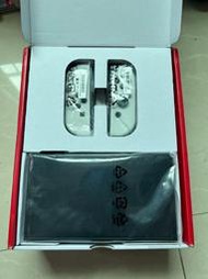 switch oled日版，2025年4月買的  512雙系統，正版沒ban  配件全