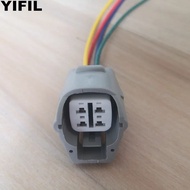 Universal 4 pin Socket Original Wuling Proton BMW AUDl DAlHATSU T0Y0TA H0NDA nissan hyundai KIA SUZU