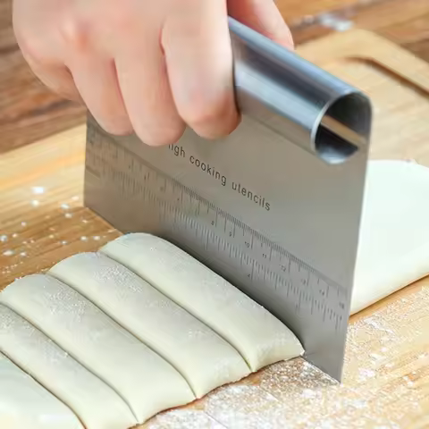 Stainless Steel Dough Cutter Pizza Cutter Bread Cutter Sandwich Cutter, Bread Baking Accessories wit