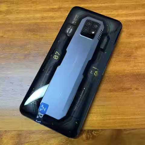 Nubia Red Magic 7pro old phone , 16G/512G gaming phone case, 98% new shell condition, comes with cha