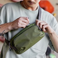 Bellroy Australia Venture Ready Sling 2.5L Explorer Chest Bag Light Commuter Bag