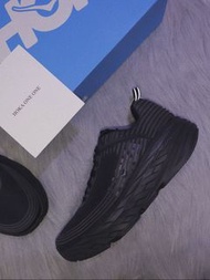 HOKA ONE ONE Bondi6 戶外 低幫跑步鞋 男款 黑色