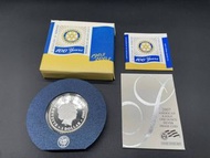 澳洲純銀硬幣，1澳元，2005年，國際扶輪社成立100週年紀念，澳洲伊莉莎白二世，附底座與盒子 [35]