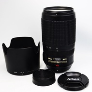 Nikon AF-S DX NIKKOR 70-300mm f/4.5-5.6G VR ED มุมมองภาพเทียบเท่าเลนส์ 105-450 มม. ในรูปแบบ FX/35 มม