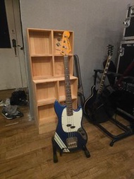 Squier Classic Vibe ‘60s Mustang Bass
Lake Placid Blue