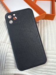 iPhone 11 Pro Max 真皮 手機套 Black Leather Case