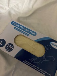 醫用膠手套（應該有90個）