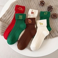 Christmas socks, cute embroidered Christmas socks, made of thick shoes to keep feet warm in winter -