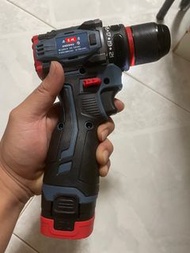 「100%NEW全新」（18V電鑽電批）電動螺絲批螺絲刀鑽孔鑽牆 。超高速轉數 《好很好用》《媲美$1000+之大牌子makita dewalt貨》