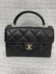 Chanel 25s 鏈條手提包 cf mini with top handle 荔枝牛皮 方胖子 12.5*18*7cm 黑金 lp 飯盒包 kelly