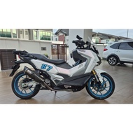 SYM ADXTG 400 rim 17