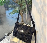限時優惠✴️The North Face Borealis Sling bag  斜孭袋 袋仔