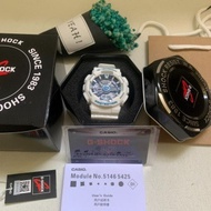 Casio G-Shock Watch - 白色