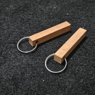 Gantungan Kunci Kayu 1cm x 6cm ( ring silver )