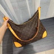 好成色❤️#lv #老花 #牛角包 #boulogne #M45831