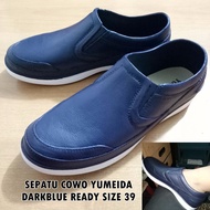 YUMEIDA BLACK S39 COWO SHOES