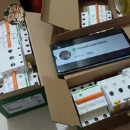 MCB 3p 6a 10a 16a 20a 25a domae schneider NEW original MCB domae 3p 6a 10a 16a 20a 25a Schneider