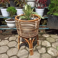 Newest Rattan Pot Stand / Rattan Pot Holder / Rattan Pot Holder Free Varnish
