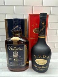 陳年百齡壇12年威士忌 Ballantine's 12 Years Whisky 1000ml + 三得利 Suntory VSOP 660ml 兩支裝 (特惠價，勿議)