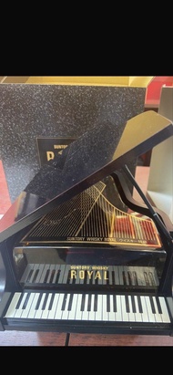 日本600ml SUNTORY Royal whisky 威士忌 全套靚盒鋼琴造型威非余市 宮城峽 響 山崎白州輕井沢竹鶴士忌