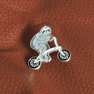 樹懶騎士琺瑯別針 送給單車騎士的禮物 自行車別針 摺疊車別針