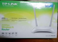 TP-Link 300Mbps 無線N路由器TL- WR840N router