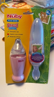 Nuby 矽膠輔食品餵食器 Silicone Squeeze Feeder