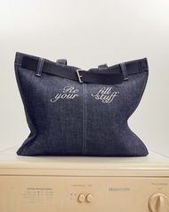 TGDA.CO x SSMR - กระเป๋าผ้า Body Girl รุ่น Blue Jeans Club Tote Bag (พร้อมส่ง)