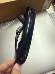 มือเปิดประตู Nissan march almera Note K13 E12 N17 รุ่นมีปุ่ม สำหรับทำสี