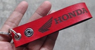 พวงกุญแจ HONDA CBR250RR CBR 250RR พวงกุญแจหนัง ฮอนด้า ยิงเลเซอร์ โลโก้ มอเตอรไซค์ MOTORCYCLE BIKER KEYCHAIN