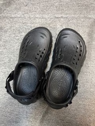 crocs Echo