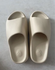 清屋（free)Adidas Yeezy slides bone 拖鞋Slipper