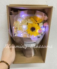 #不凋謝向日葵畢業花束🎓🌻DIY畢業花花束系列💐