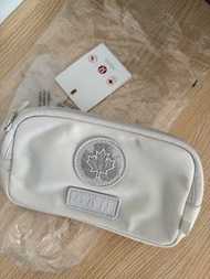 Lululemon everywhere bag 腰包