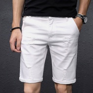 ฤดูร้อนกางเกงขาสั้นผ้ายีนส์สีขาวขาดผู้ชายตัดกางเกงหลวมยืดหยุ่นตัดลำลองผู้ชายอเนกประสงค์สไตล์เกาหลี