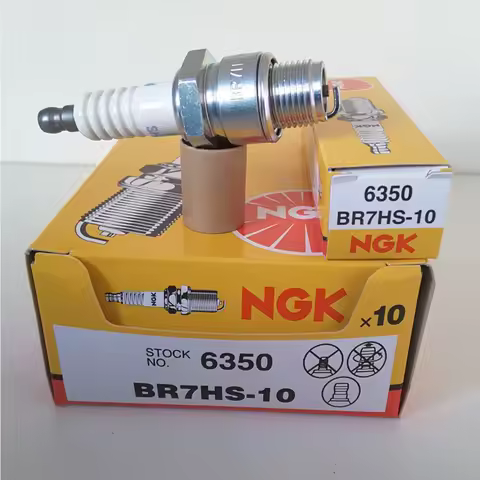 1PC spark plug BR7HS-10 for Yamaha outboard 2 stroke motor