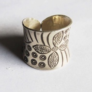 A masterpiece worn beautiful valuable ring Silver Thai Karen hill tribe Size 6.5 7  7.5 8