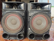 Đôi Loa LG CMS4530F cs 140w 4omh - xấu zin từng hạt bụi . âm hay ( hàng cũ cho ai về spa hay nghe)