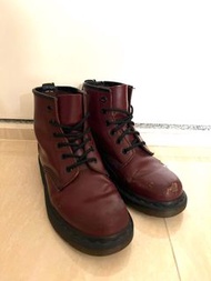 Dr Martens Cherry Red 六孔Boots Size 37