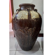 guci antik cina naga timbul