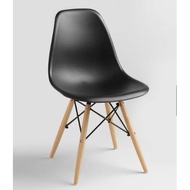 Nordic Scandinavian Chair (Black ) with wooden legs scandi office study dining seat chairs Raffles