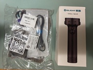 [99%新] OLIGHT傲雷行者Pro 強光手電筒連full set贈品 遠光泛光兼備