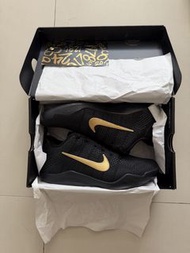 Nike Kobe 11 FTB US9.5 黑金配色籃球鞋