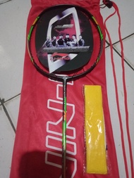 LINING WINDSTORM 72 74 76 Raket Badminton CARBON Bonus GRIP SARUNG RINGAN TARIKAN 27-30 LBS