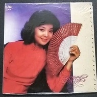 求購鄧麗君《小城故事》黑膠唱片LP 回收鄧麗君CD 回收鄧麗君卡式帶