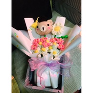 FLOWER GRADUATION BOUQUET CROCHET BOUQUET