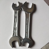 Thick wrench 13-17 venus spanner wrench