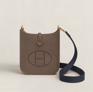 ‼️Hold‼️新鮮25年2月單-Hermes Mini Evelyne 大象灰金釦