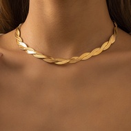 Fashion Blade Snake Chain Choker Necklace for Women Classic Twist Flat Clavicle Necklace Party Jewel