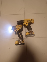DEWALT 得偉，12V電批兩把，兩機兩電～無充電器